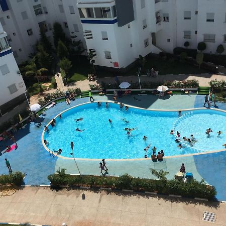 Appart. Luxueux Avec Piscine, Cosy, Bien Situe Бузника Екстериор снимка