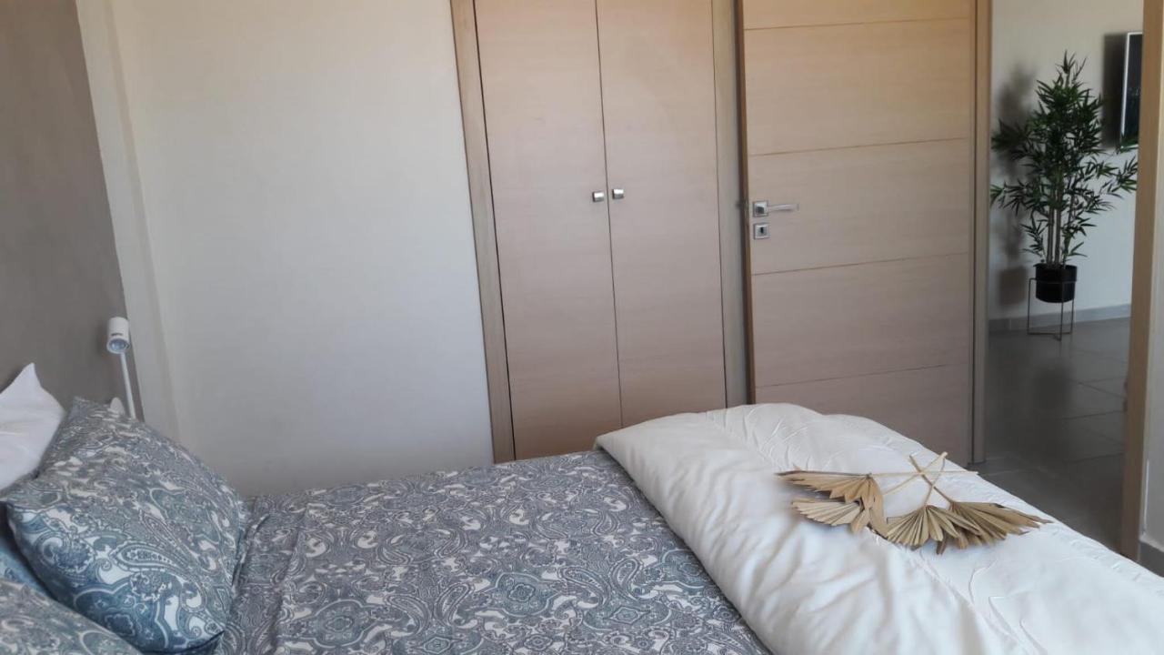 Appart. Luxueux Avec Piscine, Cosy, Bien Situe Бузника Екстериор снимка
